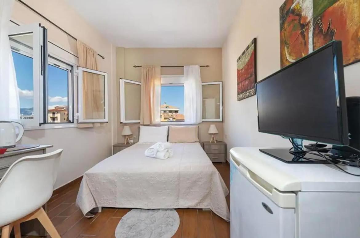 Xrisanthi Studio Corfu Port 1 Exteriör bild